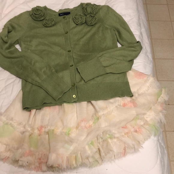 GAP Other - Gap matching skirt and sweater.  Easter outfit!